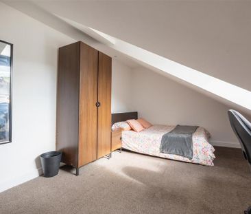 5 bedroom private hall to rent - Photo 4