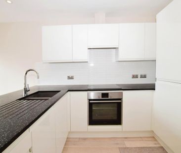 1 bedroom apartment to rent - Photo 3