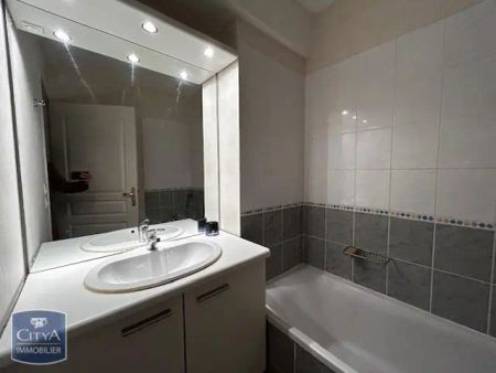 Appartement à louer 4 pièces 79m² - Photo 4