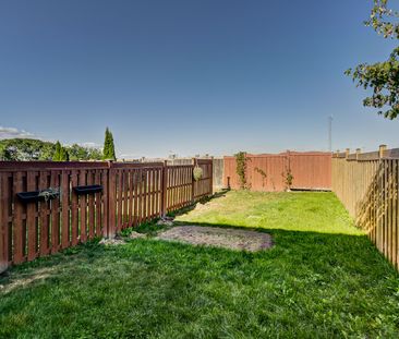 For Lease - 37 GOODWIN Drive, Barrie, Ontario - Photo 1