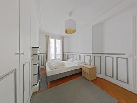 Location Appartement 2 pièces Meublé 41m² PARIS 17ème - Photo 3