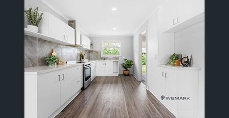 Home Sweet Home in the Heart of Paralowie! 🏡 - Photo 2