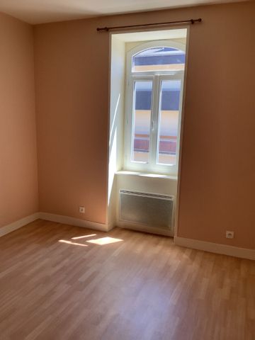 Appartement type F2 - Carentan - 2e �tage - Photo 5