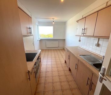 Wohnen mit Aussicht: Großzügige 2-Zimmer Wohnung mit Balkon! - Photo 1