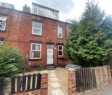 Nowell Avenue, Leeds - Photo 6
