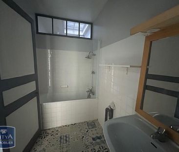 Location Appartement 2 pièces 61m² POITIERS 86000 - Photo 4