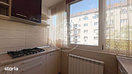 Apartament cu 3 camere de închiriat în zona Rogerius, Oradea - Photo 3