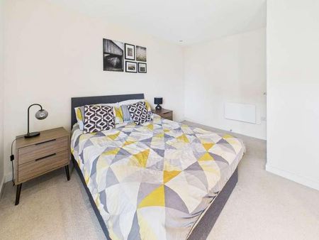 Meadowside Quay Walk, Partick, G11 - Photo 3