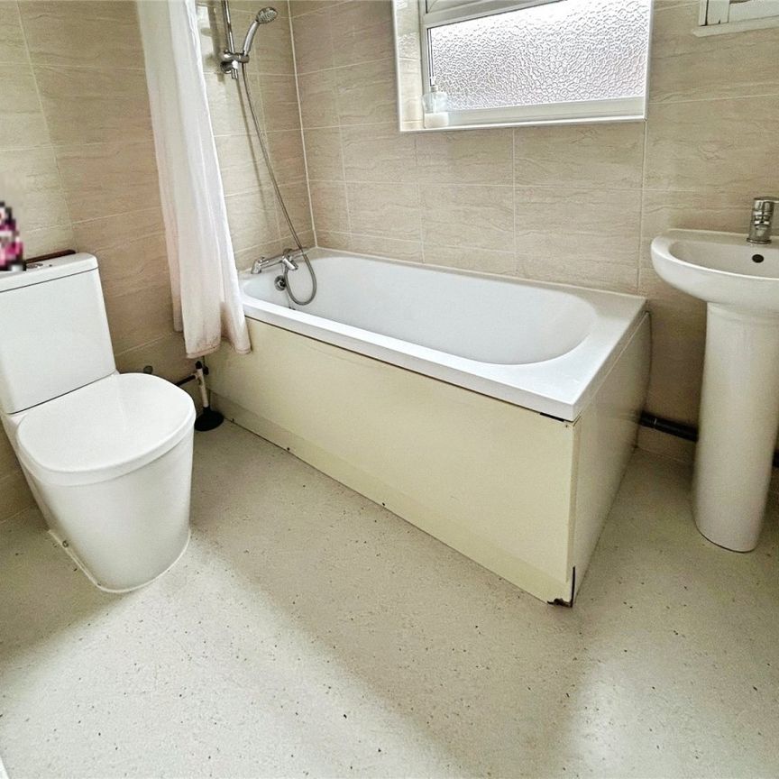 St Michaels Road, Stoke, Coventry, West Midlands, CV2 - Photo 1