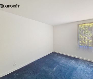 House - Photo 3