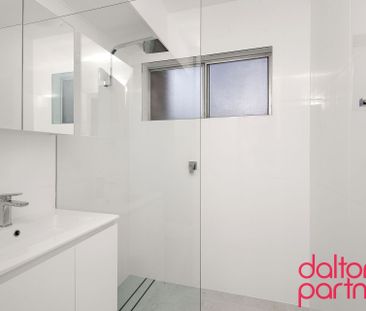 Stylish Merewether Living - Photo 6