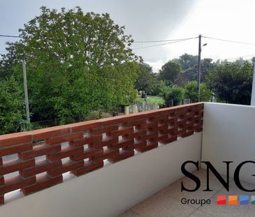 T2 AVEC BALCON ET PARKINGS EXTERIEUR - Photo 2