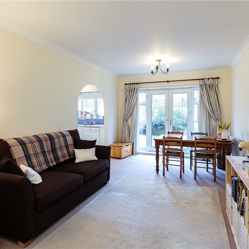 A ground floor apartment situated in this popular area of Oxford just a short walk from the city centre. - Photo 1