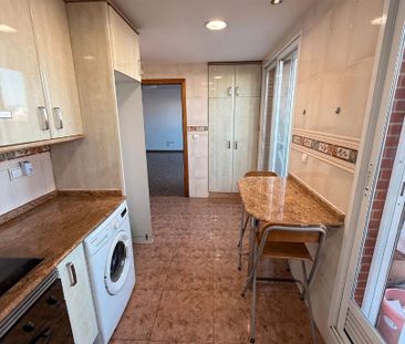 Ático de alquiler en Plaza Xúquer - Photo 6