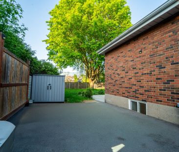 For Lease - 1071 Joan Drive, Burlington, Ontario - Photo 5