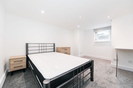 Winston Gardens, Headingley, Leeds - Photo 5