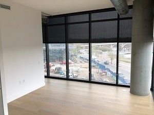 Executive 2 bedroom in No1 River Landing - Photo 4