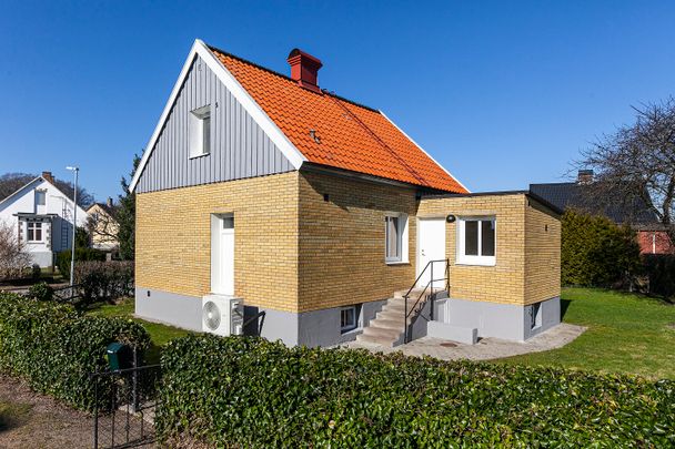 Kolonigatan, Höganäs - Photo 1