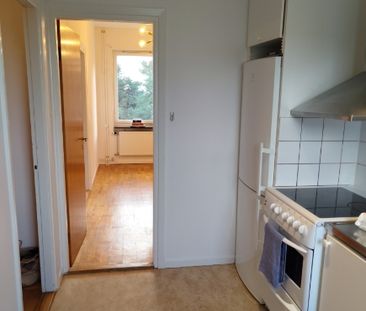 Årsta - 2rok - tillsv - 16.100kr/mån - Photo 3