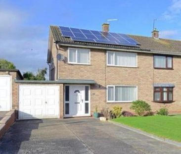 3 bedroom semi-detached house to rent - Photo 1