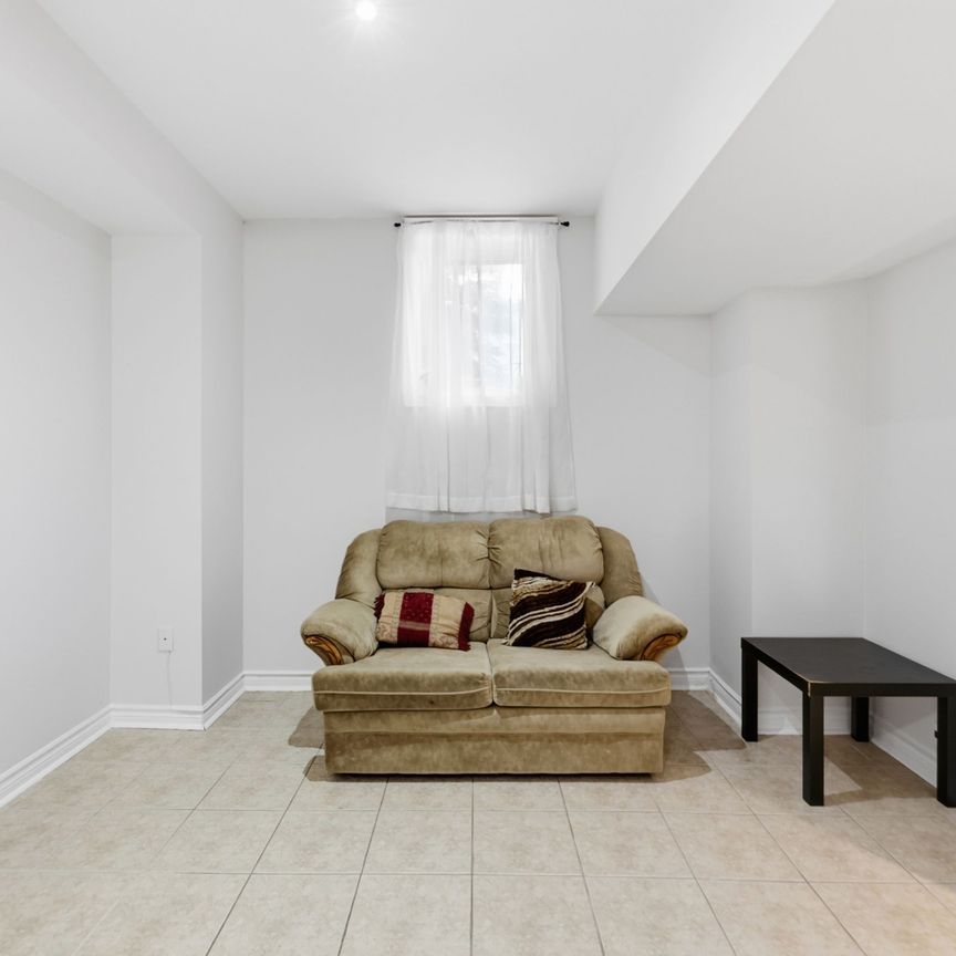 For Lease - 221 Peak Point Boulevard Unit# Bsmt, Vaughan, Ontario - Photo 1