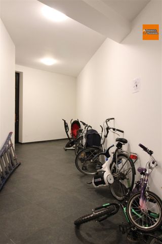 Unieke kans! recente en moderne 2-slaapkamer appartement in Brussel-centrum - Foto 3