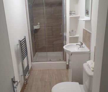 5 bedroom house share to rent - Photo 4