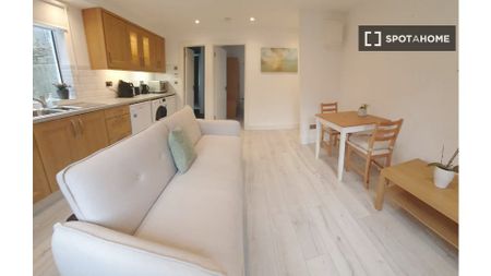 1-bedroom flat for rent in Southside, Dublin - Photo 3