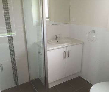 Low Maintenance Home - Photo 4