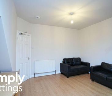 4 bedroom house to rent - Photo 2