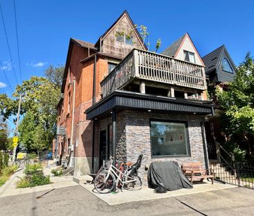 For Lease - 62 Springhurst Avenue Unit# Main, Toronto, Ontario - Photo 3