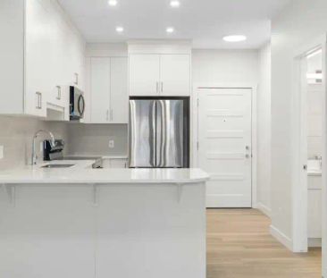 Brand New TOP FLOOR 1 Bedroom Unit | 2415 - 2117 81 Street South We... - Photo 1