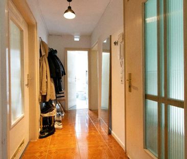 3ZKB Wohnung, WG-geeignet, in zentraler Lage zum 1.1. oder 1.2. - Foto 1