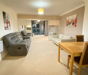 3 Bed Flat, Kennet Street, RG1 - Photo 2