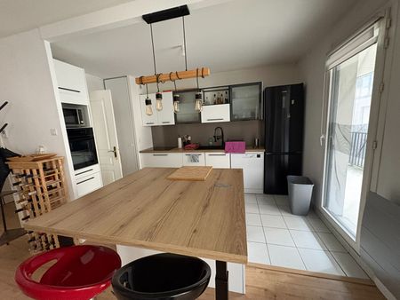 T3 meublé 74,2m2 – rue Saint-Luc réf 1543-106 - Photo 2