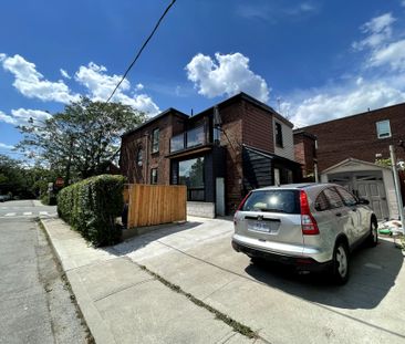 For Lease - 17 Claremont Street Unit# Back, Toronto, Ontario - Photo 5
