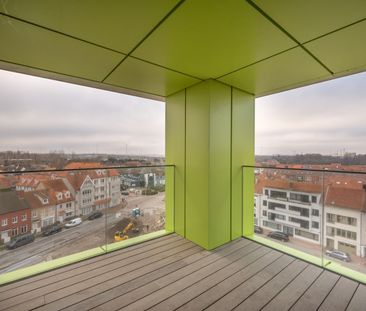 Ruim en lichtrijk appartement met open zicht en zonnig terras, in h... - Photo 1