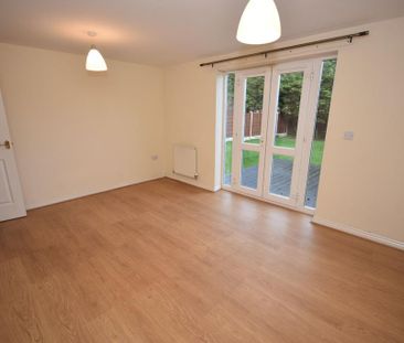 4 bedroom detached house to rent - Photo 1