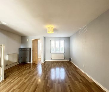 3 Bedroom House - Link Detached To Let - Photo 4