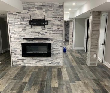 For Lease - 17 Fallowfield Road, Brampton, Ontario - Photo 5