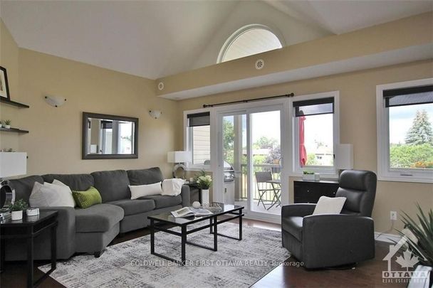 For Lease - 137 HARTHILL Way Unit# E, Barrhaven, Ontario - Photo 1