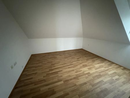 3-Zimmer-Wohnung mit Balkon in der Steinfeldgasse! Unbefristet! - Photo 4