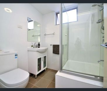 2/5-7 Fig Tree Avenue Telopea - Photo 2