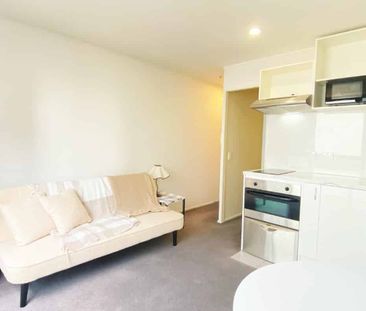 City Centre, 2 bedrooms apartment - Photo 3