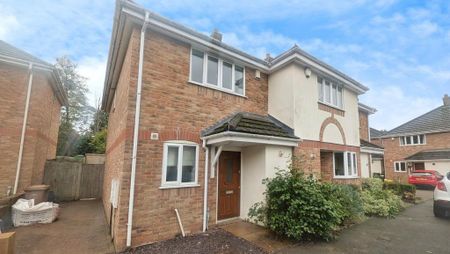 2 bedroom semi-detached house to rent - Photo 4