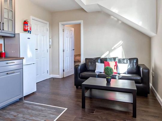 1 bedroom apartment to rent - Photo 1