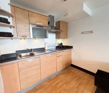 Worsdell Drive, Baltic Quay, Gateshead, Tyne and Wear, NE8 2AZ - Photo 4