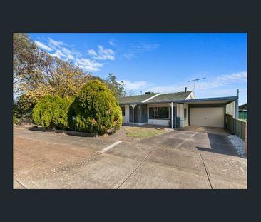 3 BEDROOM HOUSE WITH SHED - Photo 4