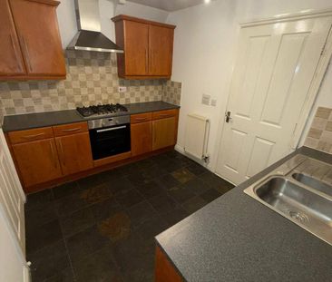 Honeysuckle Close, Hartlepool - Photo 5