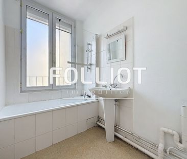 A LOUER - Appartement Granville 3 pièce(s) 72.64 m2 - Photo 1